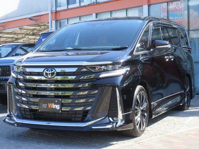 TOYOTA VELLFIRE - 1