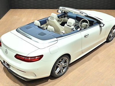 MERCEDES-BENZ E-CLASS CABRIOLET - 8