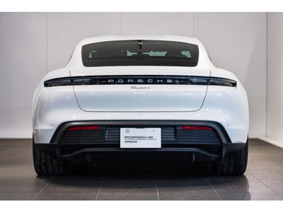 2021 Porsche TAYCAN 缩略图 19