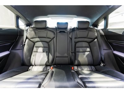 2021 Porsche TAYCAN 缩略图 16