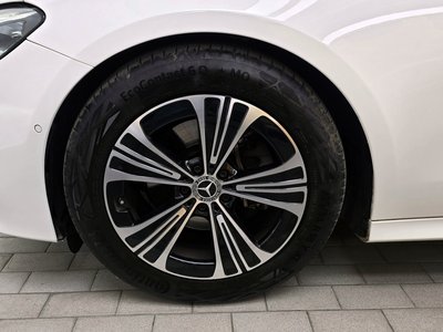 MERCEDES-BENZ E-CLASS - 6