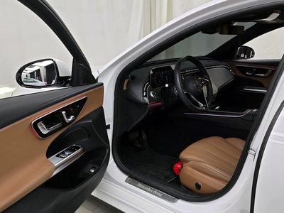 MERCEDES-BENZ E-CLASS - 10