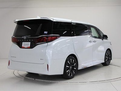 2024 Toyota ALPHARD photo 5