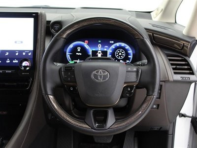 2024 Toyota ALPHARD photo 20