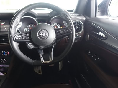 صورة مصغرة 21 لـ 2022 ALFA Romeo STELVIO