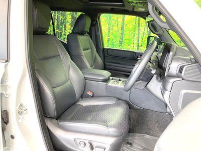 2025 Toyota LAND CRUISER 250 照片 8