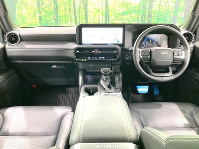 2025 Toyota LAND CRUISER 250 照片 2