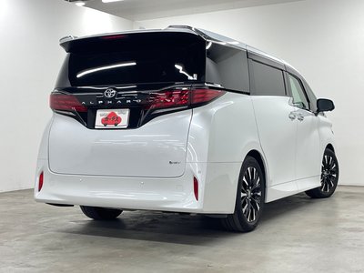 TOYOTA ALPHARD - 5