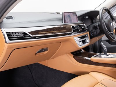 2019 BMW 7 SERIES — миниатюра 80