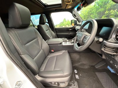 TOYOTA LAND CRUISER 250 - 7