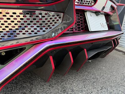 LAMBORGHINI AVENTADOR ROADSTER - 7