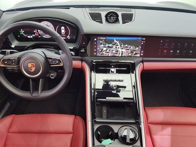 PORSCHE PANAMERA - 5