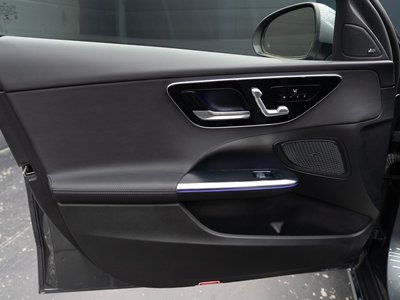 2023 Mercedes-BENZ C-CLASS thumbnail 42