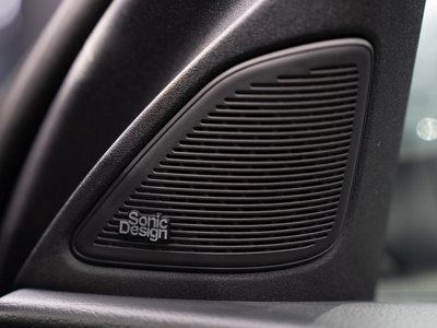 2023 Mercedes-BENZ C-CLASS thumbnail 12