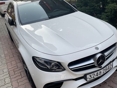 MERCEDES-BENZ E-CLASS - 6