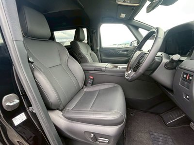 2025 Toyota ALPHARD photo 10