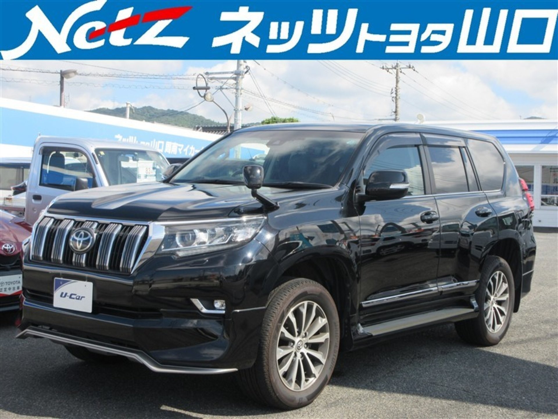 TOYOTA LAND CRUISER PRADO - View 1