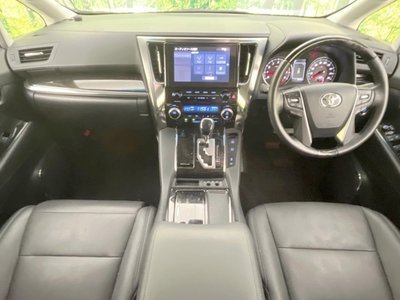 TOYOTA ALPHARD - 2
