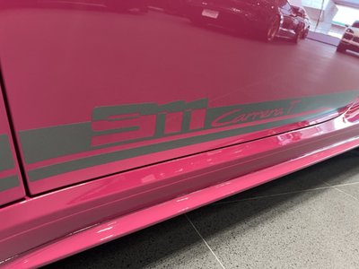 2023 Porsche 911 thumbnail 17