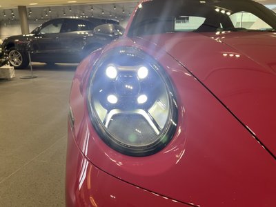 PORSCHE 911 - 8