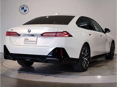 2024 BMW 5 SERIES 缩略图 3
