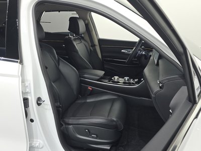 صورة مصغرة 16 لـ 2025 Genesis GV70