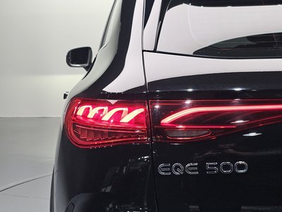 2023 Mercedes-BENZ EQE 照片 10