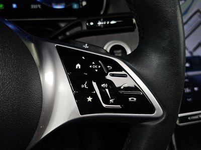 2023 Mercedes-BENZ EQE thumbnail 30