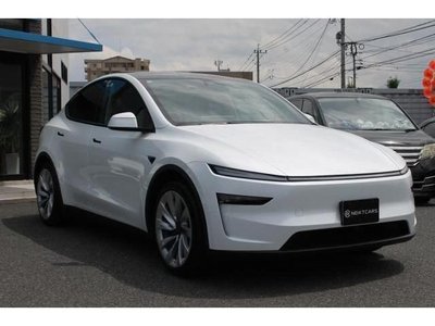 صورة 3 لـ 2025 Tesla MODEL Y