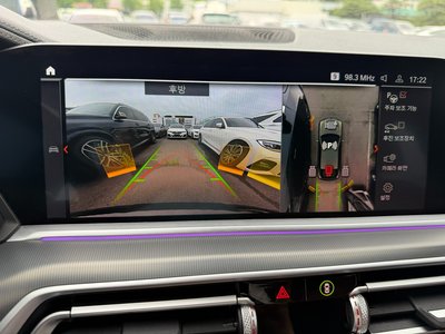 2021 BMW X6 — миниатюра 20
