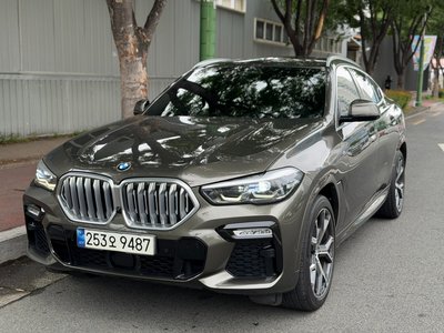 2021 BMW X6 — фото 1