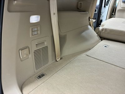 صورة مصغرة 66 لـ 2023 Toyota LAND CRUISER 300