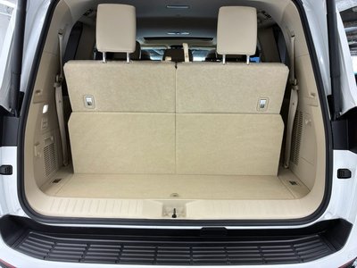 صورة مصغرة 64 لـ 2023 Toyota LAND CRUISER 300