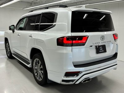 صورة مصغرة 18 لـ 2023 Toyota LAND CRUISER 300