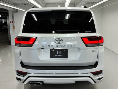 صورة مصغرة 17 لـ 2023 Toyota LAND CRUISER 300