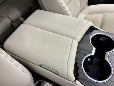 صورة مصغرة 41 لـ 2023 Toyota LAND CRUISER 300