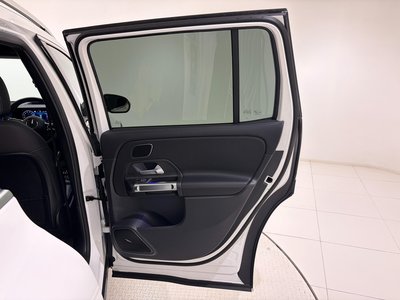 MERCEDES-BENZ GLB - 8