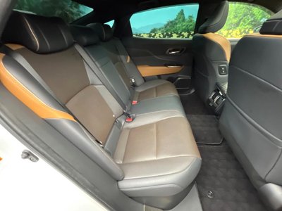 2022 Toyota CROWN CROSSOVER — фото 10