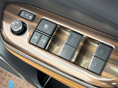 2022 Toyota CROWN CROSSOVER — миниатюра 45