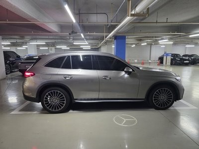 MERCEDES-BENZ GLC - 4