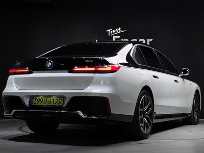BMW 7 SERIES - 4