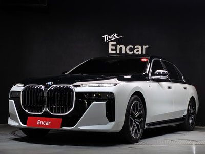 BMW 7 SERIES - 1
