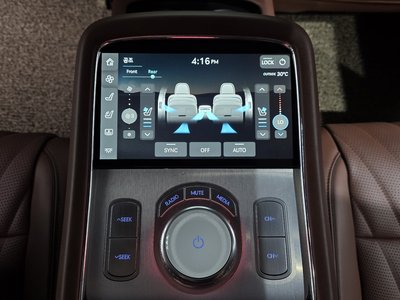 صورة مصغرة 37 لـ 2023 Genesis G90 (RS4)