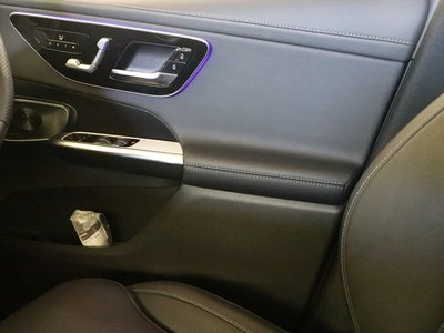 2025 Mercedes-BENZ GLC — миниатюра 19