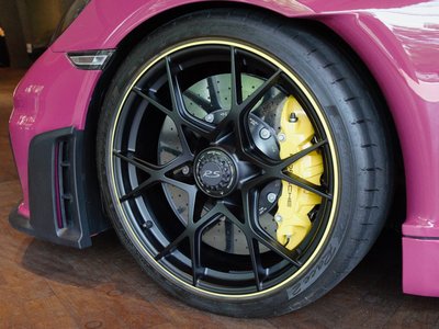 PORSCHE 718 SPYDER - 2