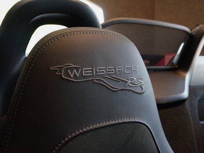 PORSCHE 718 SPYDER - 3