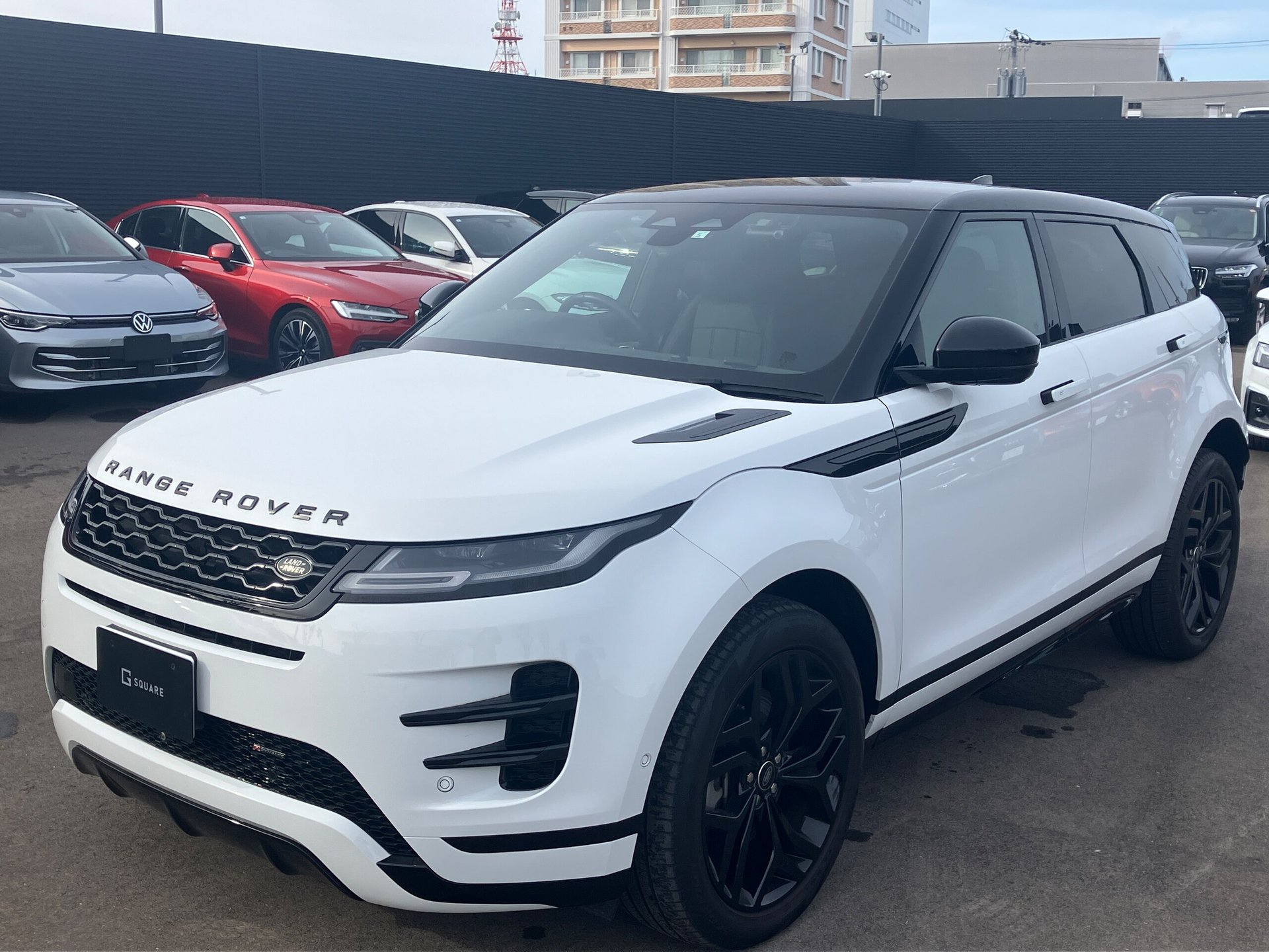 LAND ROVER RANGE ROVER EVOQUE - View 1