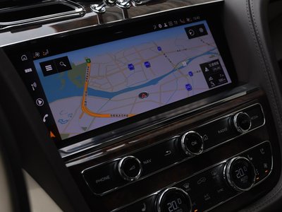2021 Bentley BENTAYGA thumbnail 13