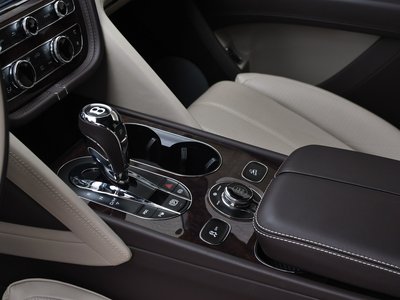 2021 Bentley BENTAYGA thumbnail 14
