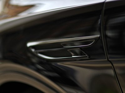 2021 Bentley BENTAYGA thumbnail 30